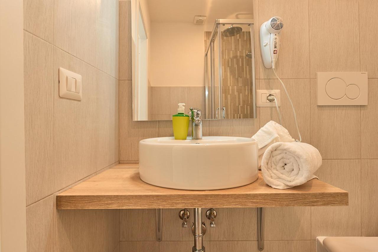 Residenza Martin Hotel Флоренция Екстериор снимка