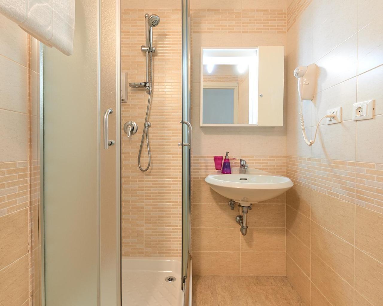 Residenza Martin Hotel Флоренция Екстериор снимка